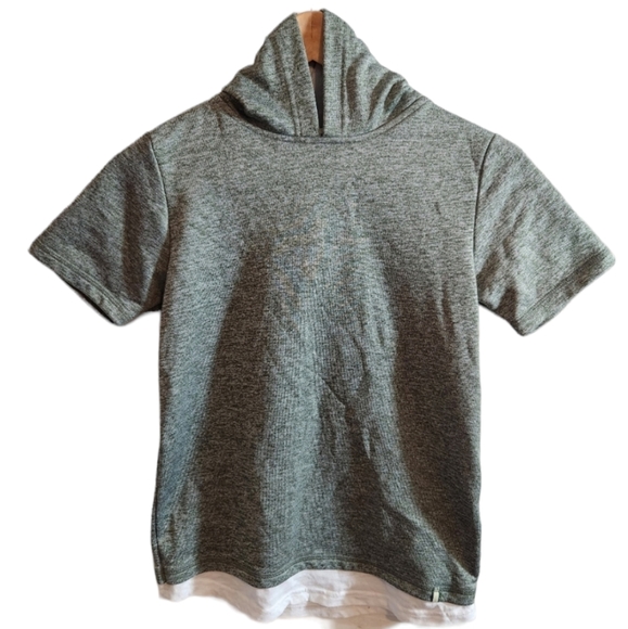 Boston Traders Other - Boston Traders Boys Short Sleeve  Pullover Hoodie